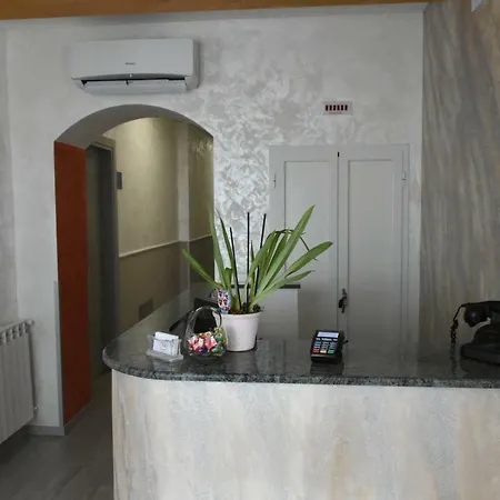 Albano Station Rooms-2